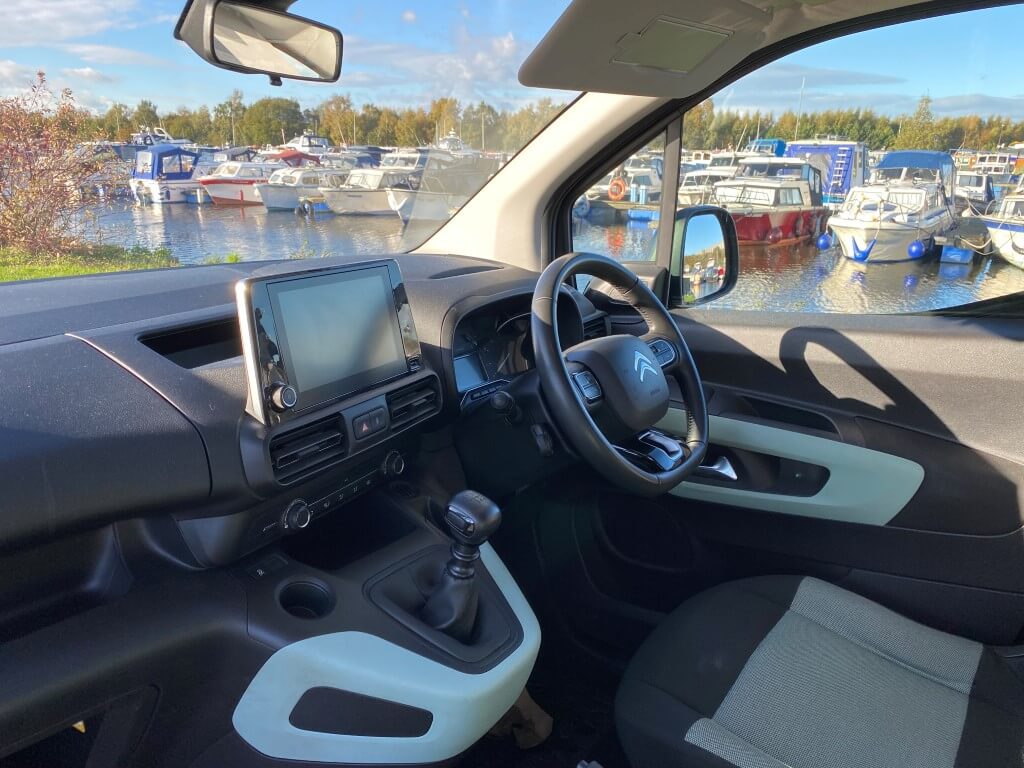 Citroen Berlingo XL Feel - Image 2