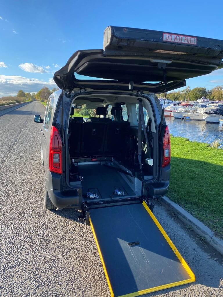 Citroen Berlingo XL Feel - Image 6